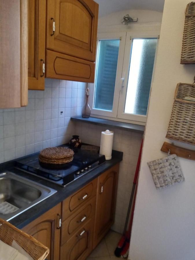 Dume Cosy Apt - Central - Near The Beach With A.C. مونتيروسّو ال ماري المظهر الخارجي الصورة