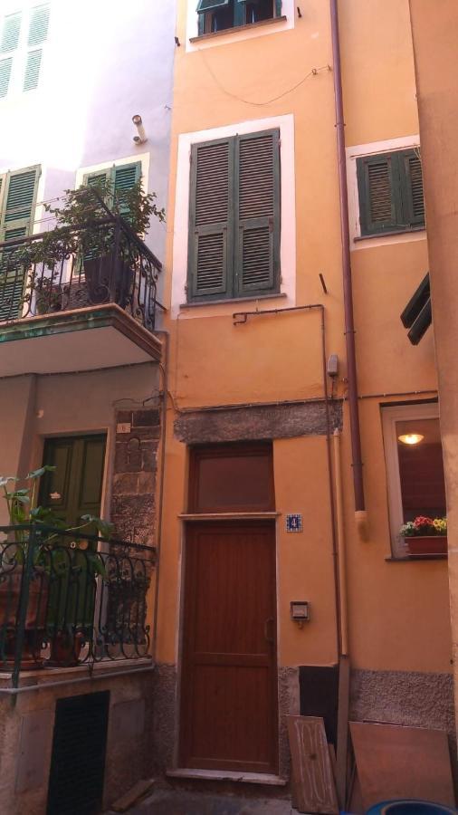 Dume Cosy Apt - Central - Near The Beach With A.C. مونتيروسّو ال ماري المظهر الخارجي الصورة
